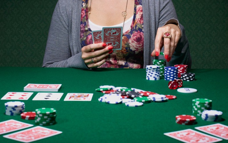 Một số thuật ngữ Poker khác